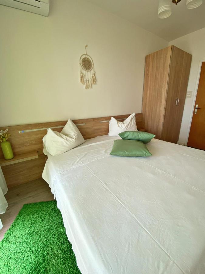 Hotel The Manzoni Family 2 à Punat Extérieur photo